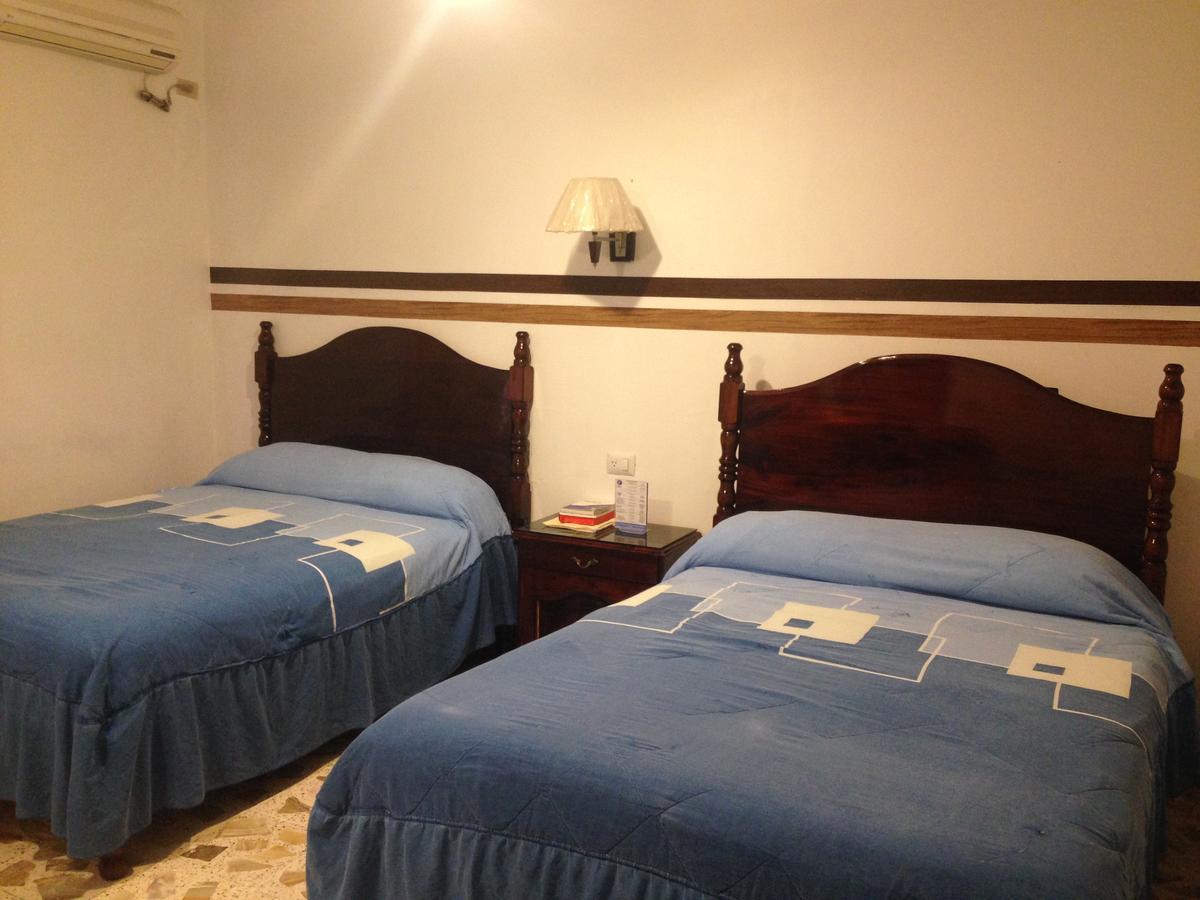 Hotel Claudia Macuspana Εξωτερικό φωτογραφία