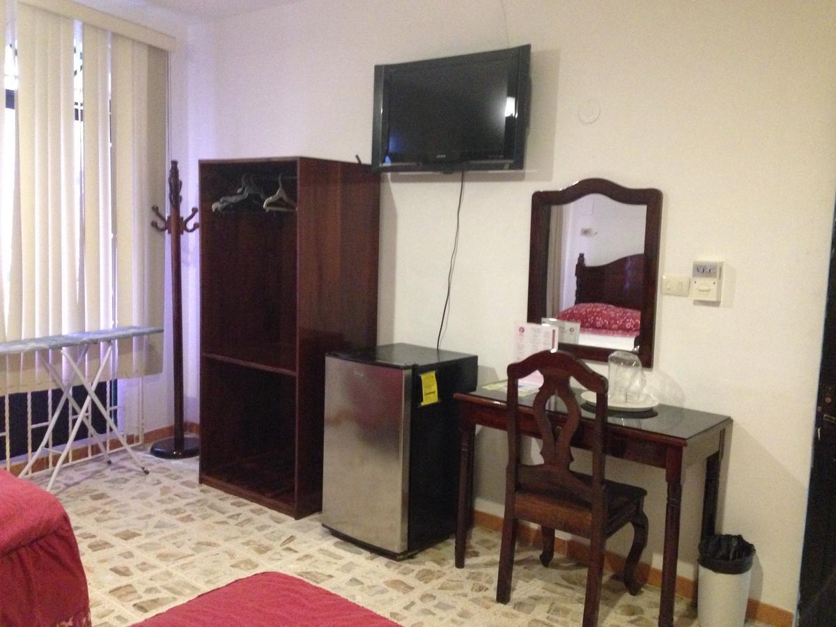 Hotel Claudia Macuspana Εξωτερικό φωτογραφία