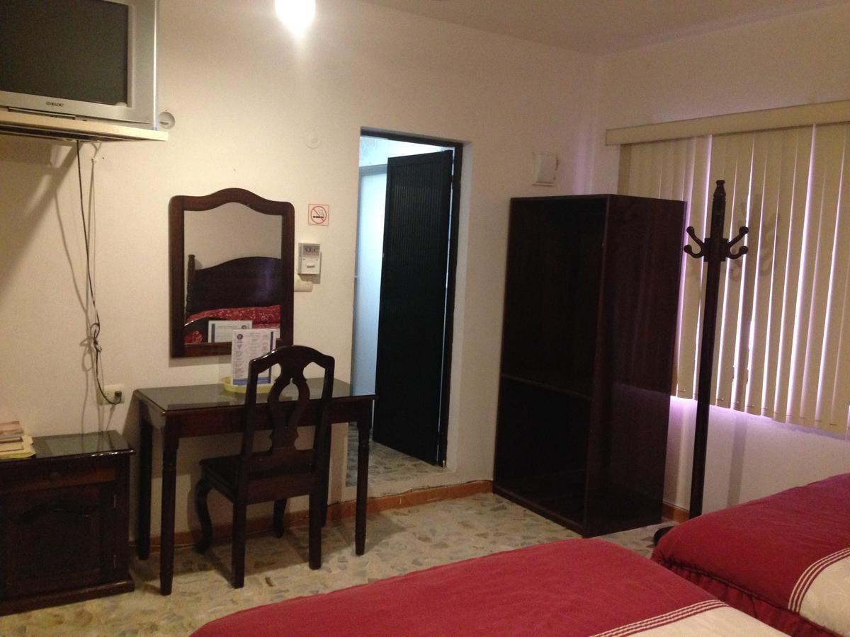 Hotel Claudia Macuspana Εξωτερικό φωτογραφία